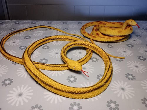 Rubber realistic snakes - realistic,