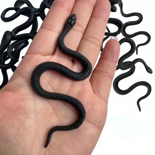 10x rubber snakes realistic - rubber,